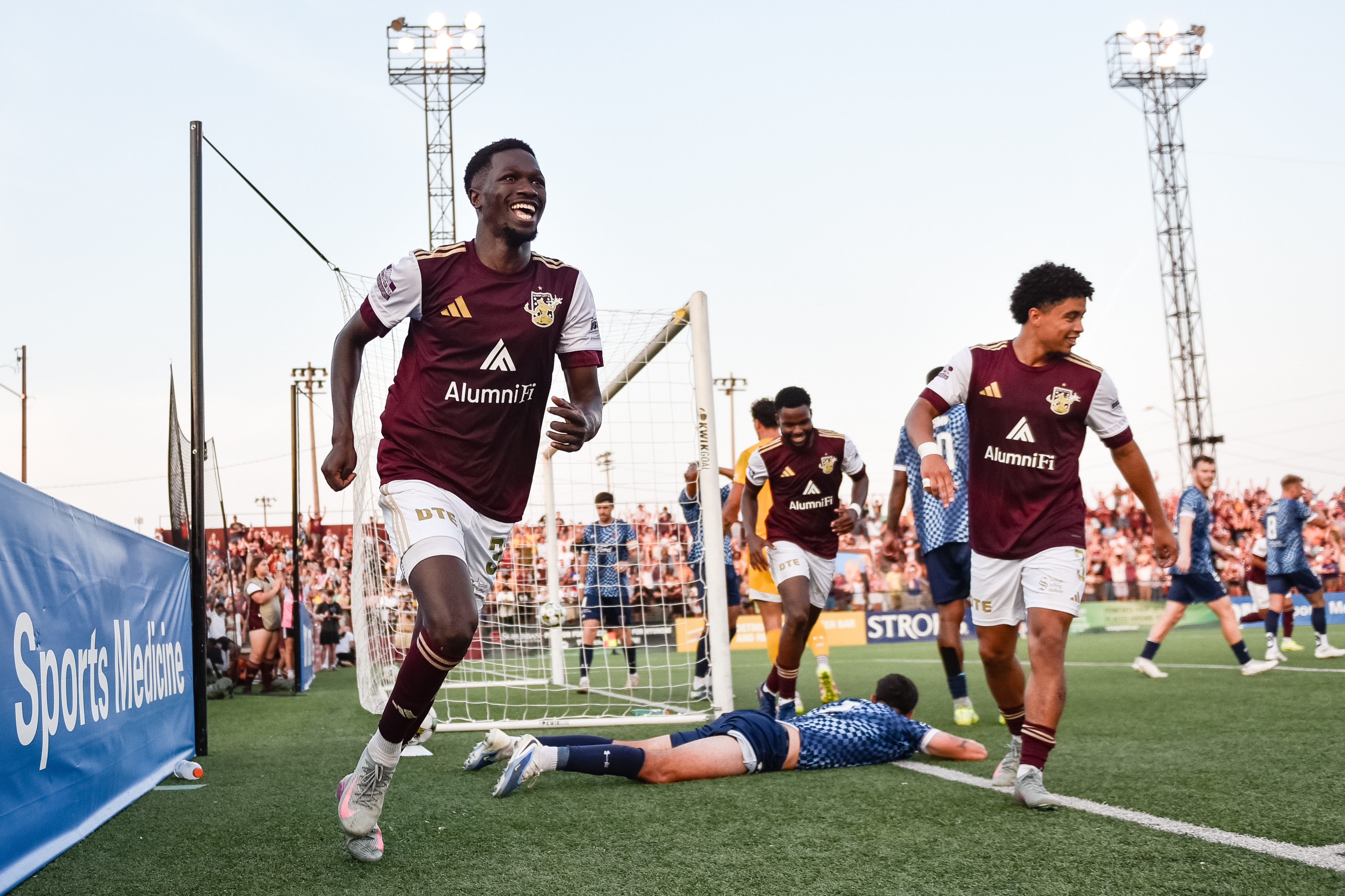 Ates Diouf Returns to Detroit City FC on Two-Year Deal featured image