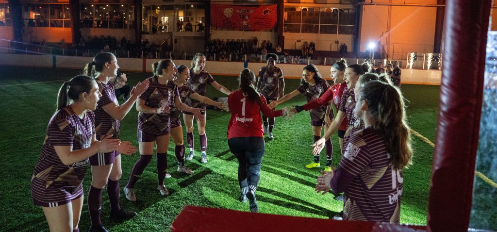 the team celebrates Kersytn Williams during her Semifinal introduction