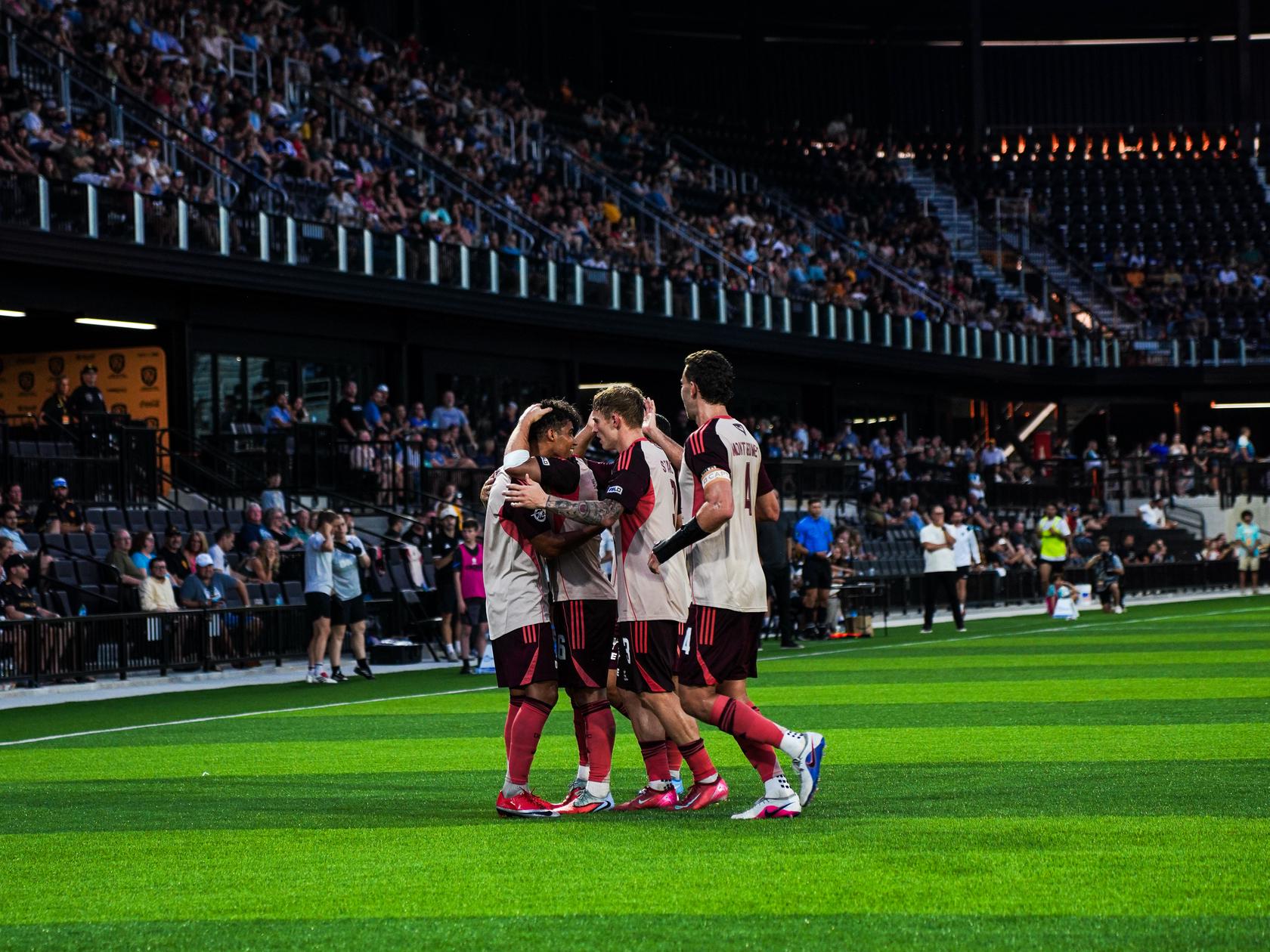 Detroit City FC celebrate Darren Smith's goal vs Fort Wayne FC