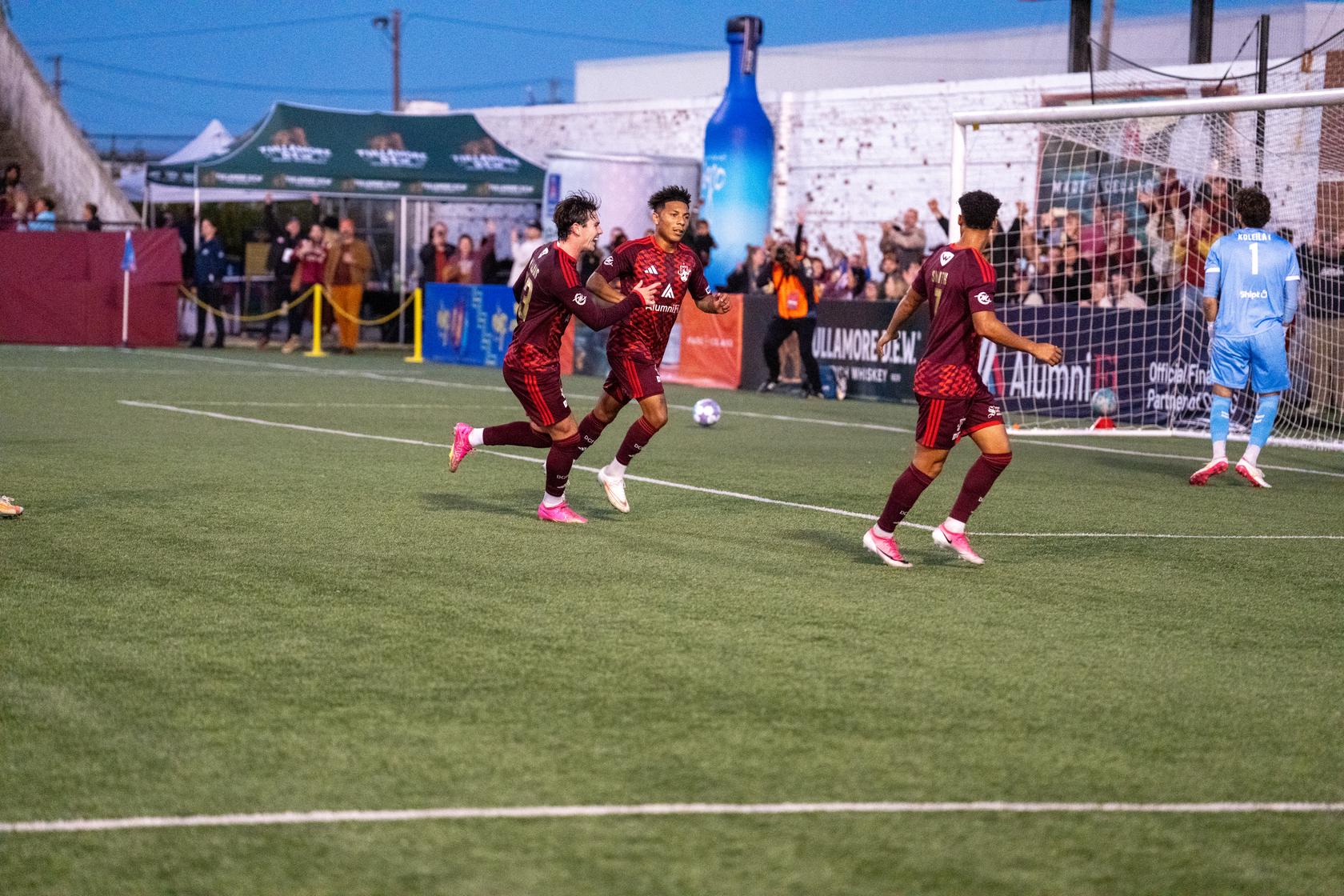 Kobe Hernandez-Foster goal celebration